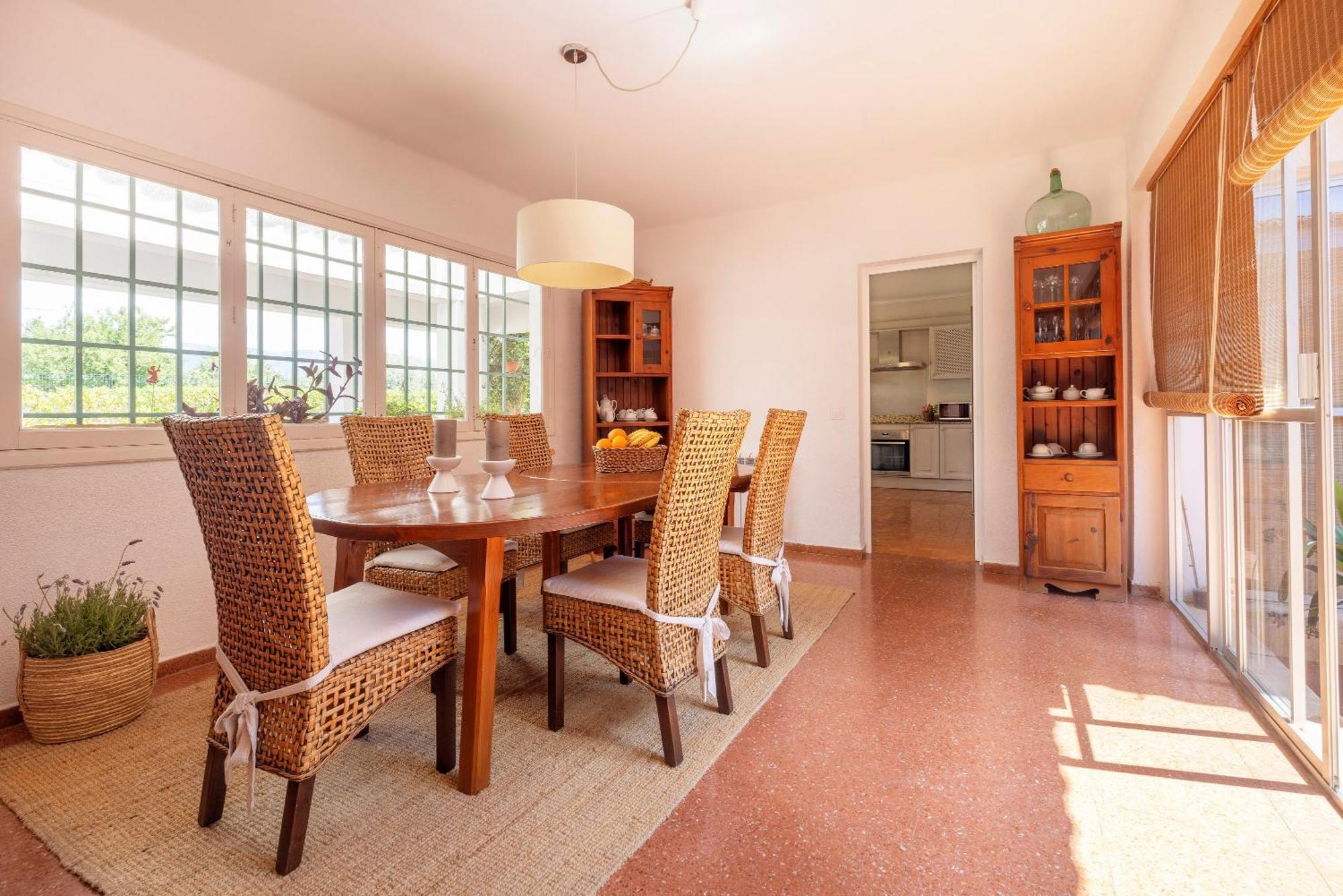 Ideal House For Two Families With Pool And Barbecue Plamanyola Dış mekan fotoğraf